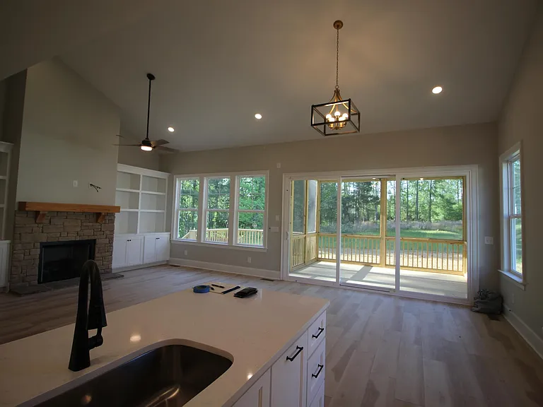 1028 Phelps West Rd — Photo 9