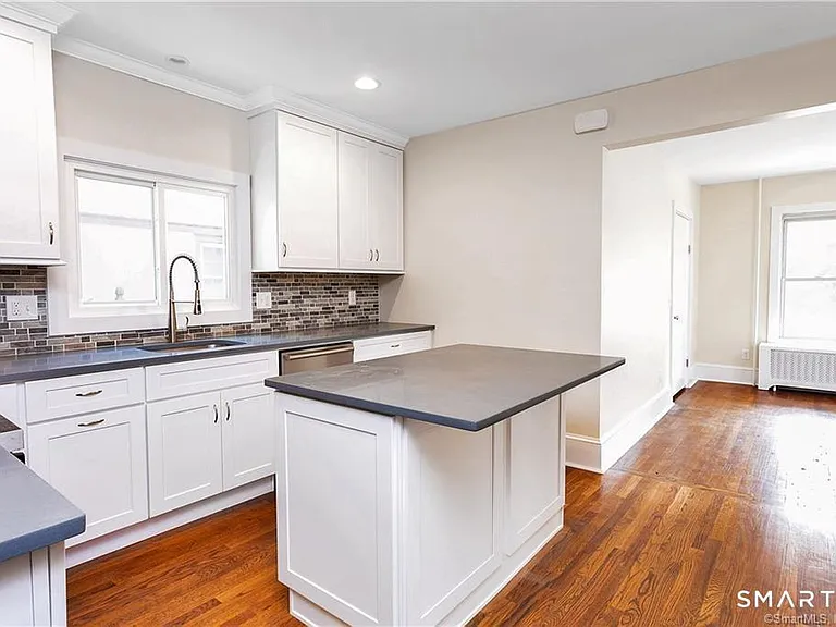 68 Leonard St — Photo 12