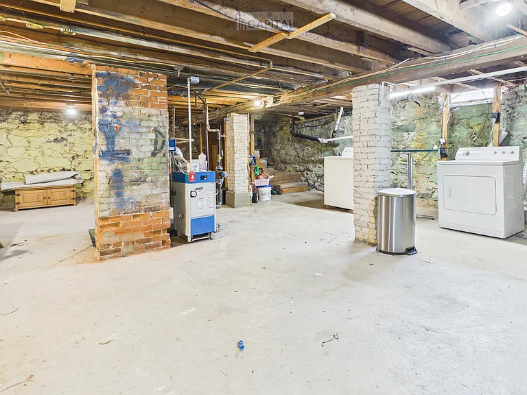 111 Victory St #1 — Photo 23