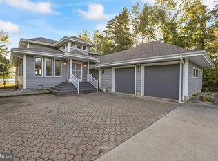 212 Harbor Inn Rd, Bayville, NJ 08721