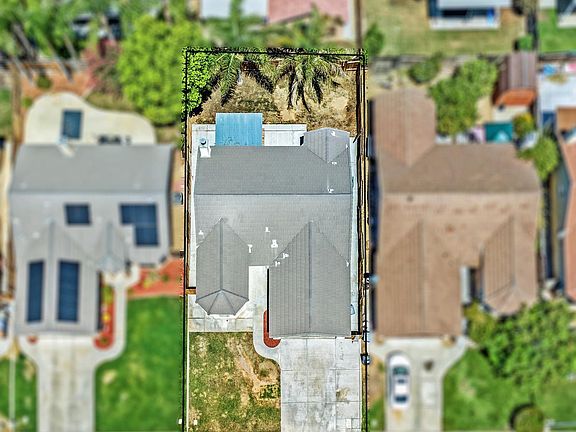 4th image of 8608 Hoodsport Ave