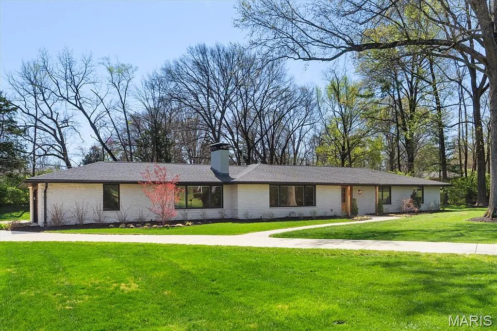 12 Westfield Ln photo 1