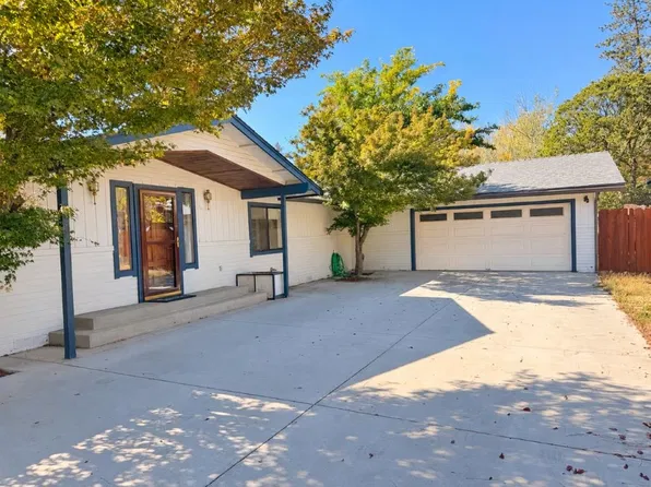 1111 North St, Yreka, CA 96097