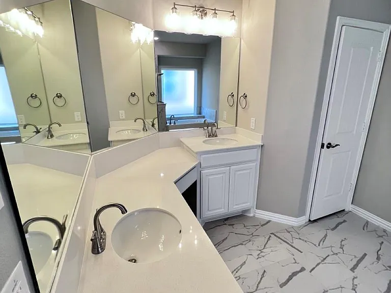 1800 Wade Ct — Photo 32