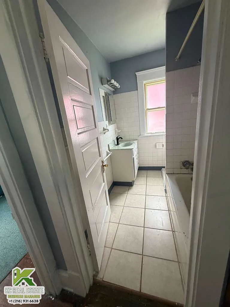 1849 Page Ave — Photo 4