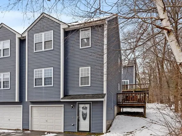 31 Mercury Ter, Haverhill, MA 01832