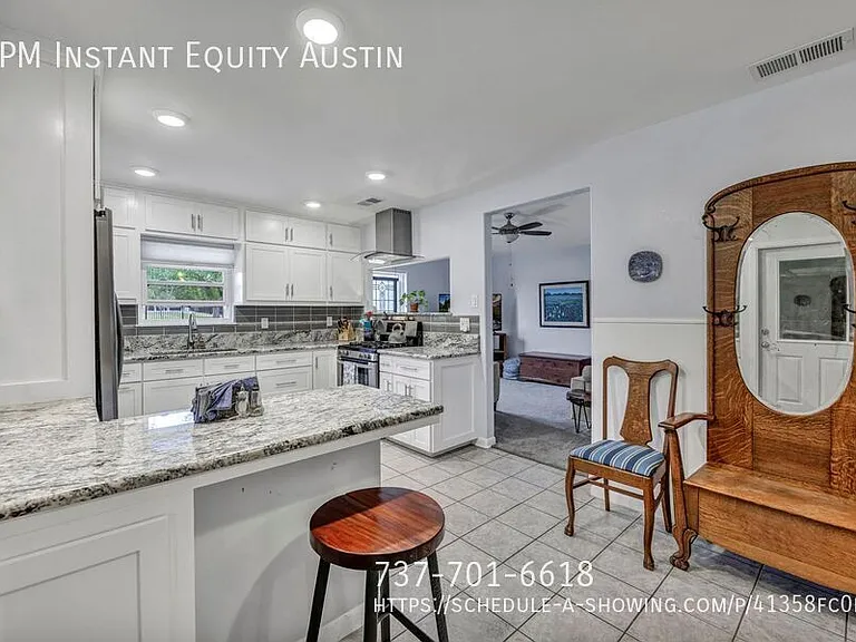 1703 Brentwood St — Photo 10