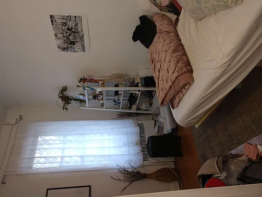 Rented by Green Line Realty | media 10