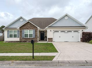 803 Fort Sumter Way, Swansboro, NC 28584