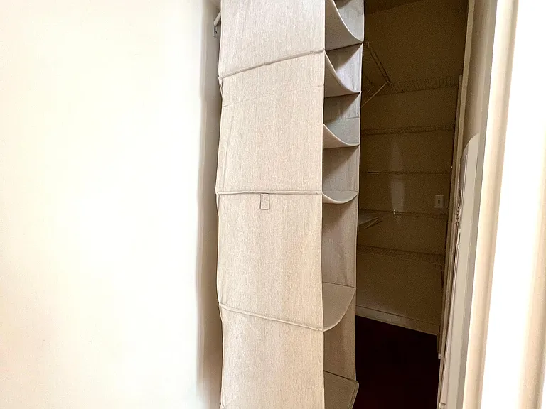 600 E Trinity Ln #305 — Photo 23