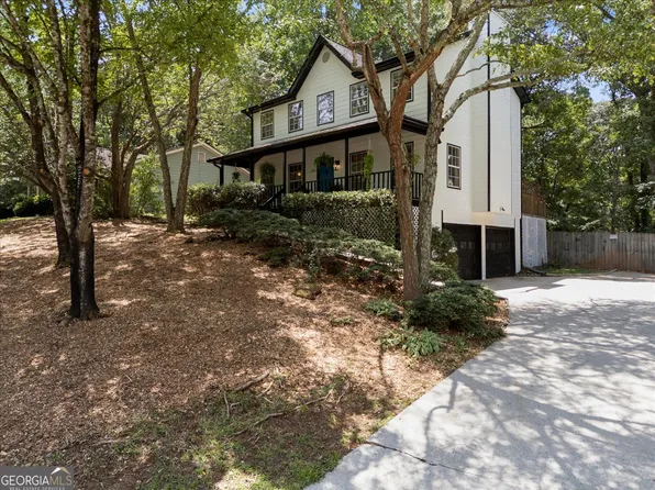 385 Roswell Farms Rd, Roswell, GA 30075