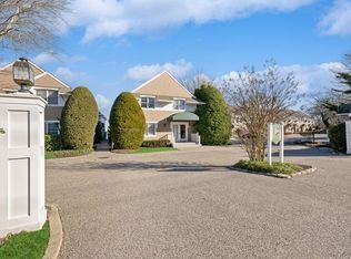 49 Canoe Place Rd APT 312, Hampton Bays, NY 11946