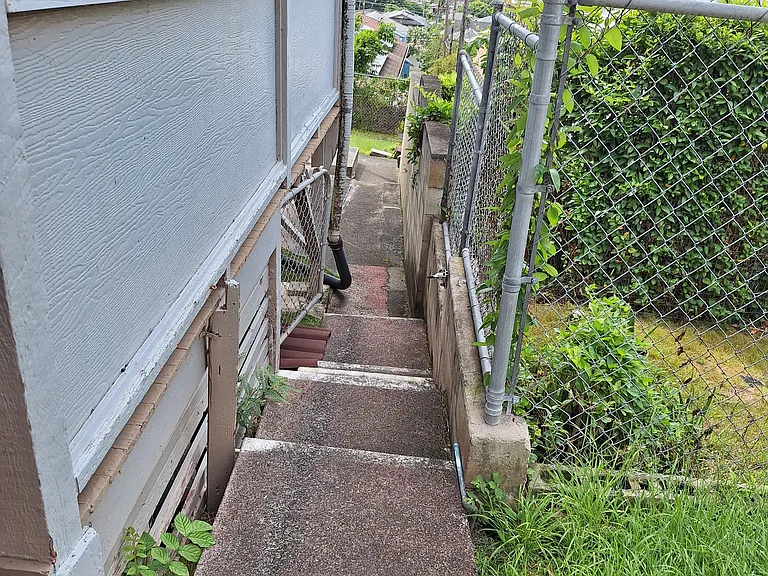 819 Puunani Pl #B — Photo 22