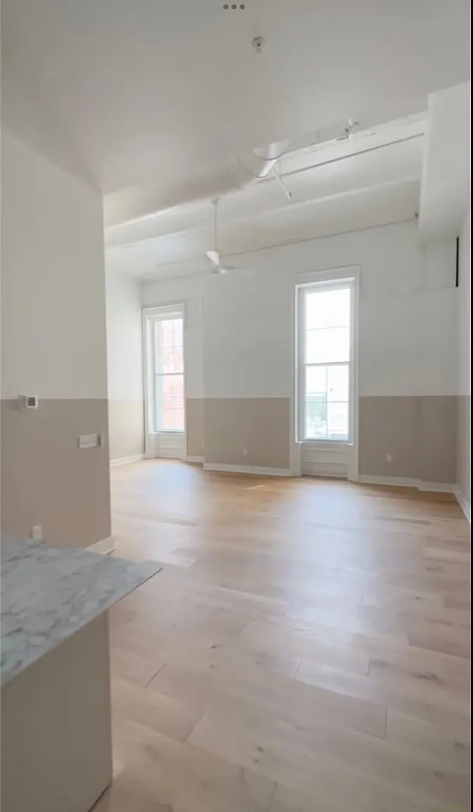 2 bed, 1.0 bath, 970 sqft, $2,290 — Photo 4
