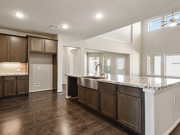 Spectacular kitchen design