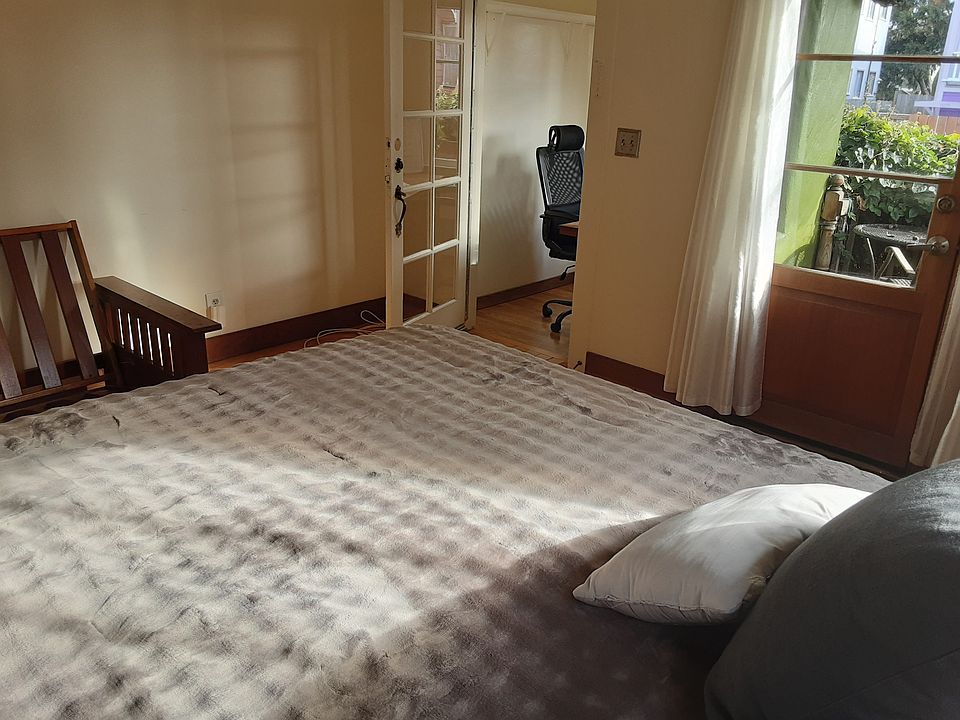 1st image of 108084 Aileen St