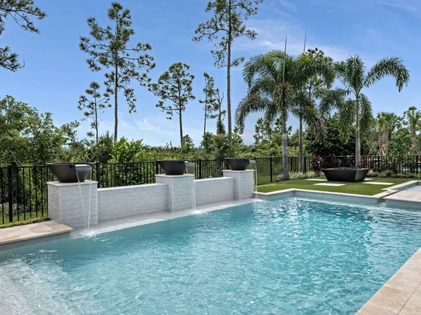 13616 Le Christine Dr, Palm Beach Gardens, FL 33412