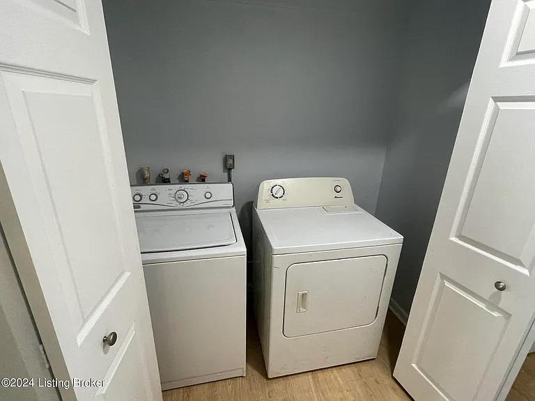 4203 Searcy Ln — Photo 10
