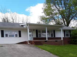 714 Biscayne Dr, Kingsport, TN 37665