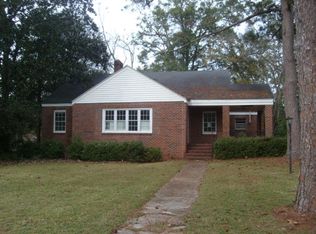 323 Pecan Dr, Americus, GA 31709