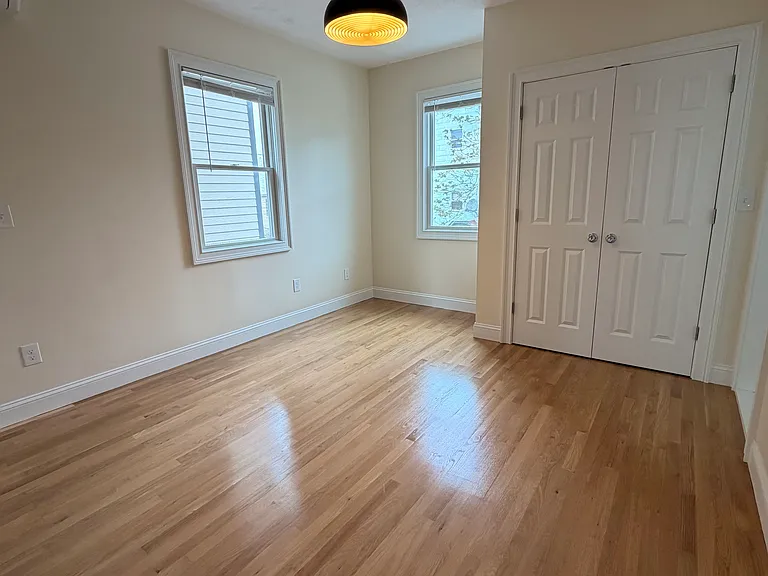 26 Brooks St #2 — Photo 8