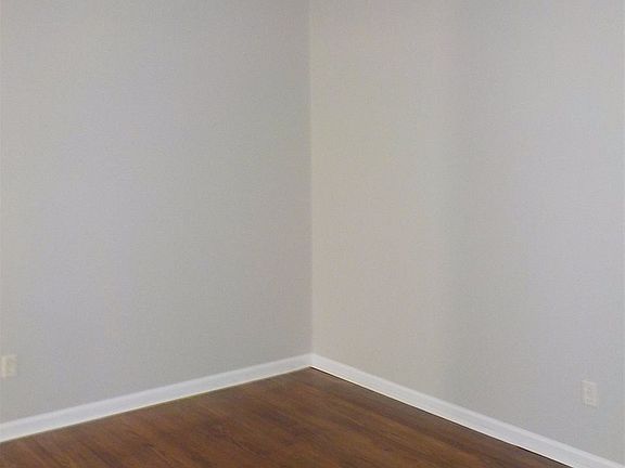 5th image of 4917 Lochinvar Dr