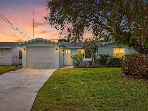 4953 Blue Heron Dr, New Port Richey, FL 34652