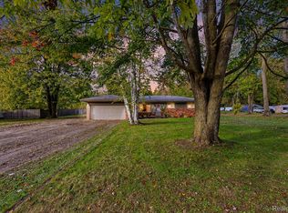 6266 Genaw Rd, Marine City, MI 48039