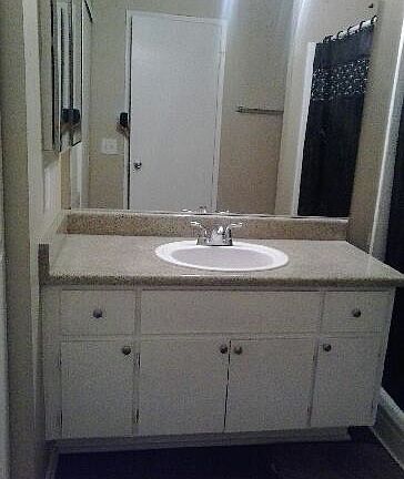 Bathroom(Sink)