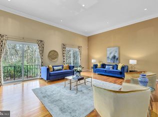 2756 Unicorn Ln NW, Washington, DC 20015