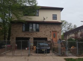 1033 Chandler Ave, Roselle, NJ 07203