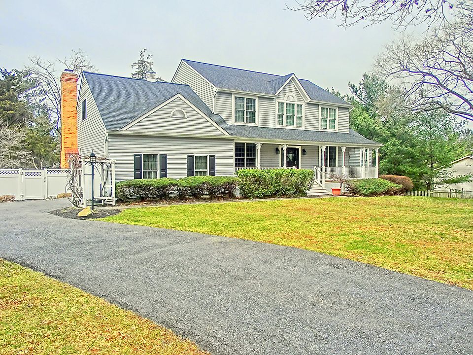 2nd image of 10109 Bracken Dr