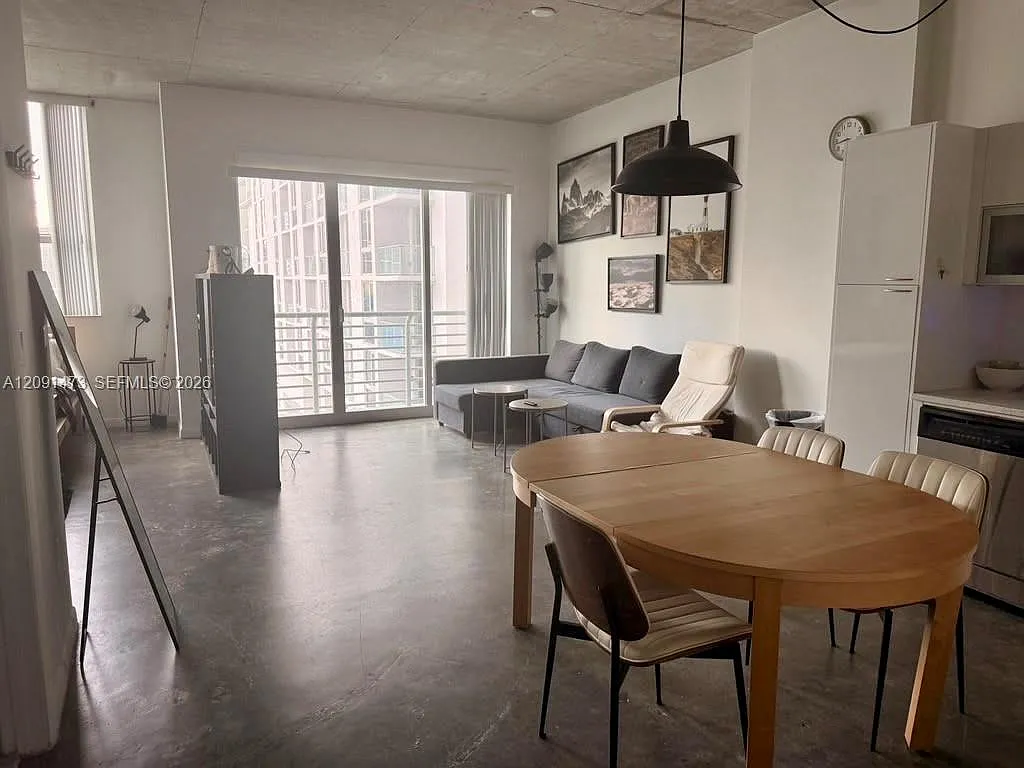 The Loft Downtown Ii Cond — Photo 1