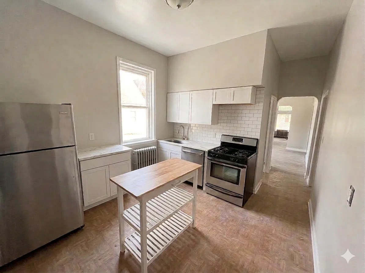 2 bed, 950 sqft, $2,795 — Photo 3