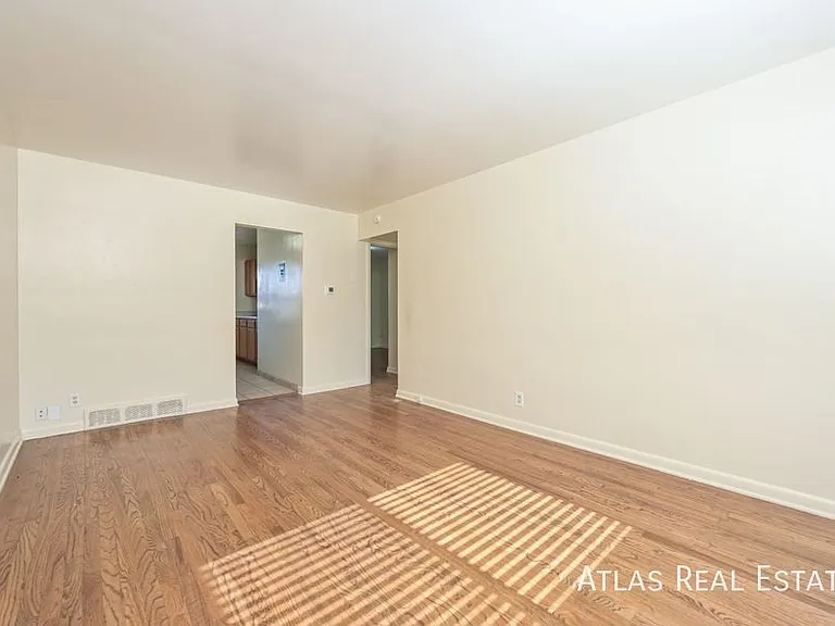 4529 E Yale Ave — Photo 9