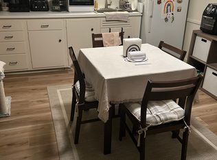 263 Maple Ave #2R, Barrington, RI 02806