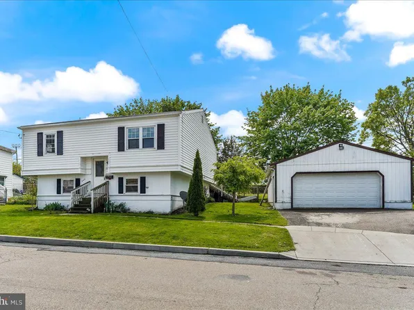 540 New St, Oxford, PA 19363