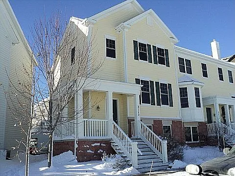 3113 Prospect Dr photo 1