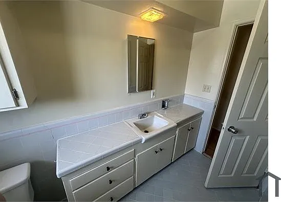 6307 Crenshaw Blvd #7 — Photo 11