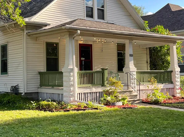 3073 W St, Lincoln, NE 68503