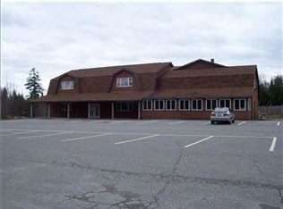 99 Bar Harbor Rd, Trenton, ME 04605