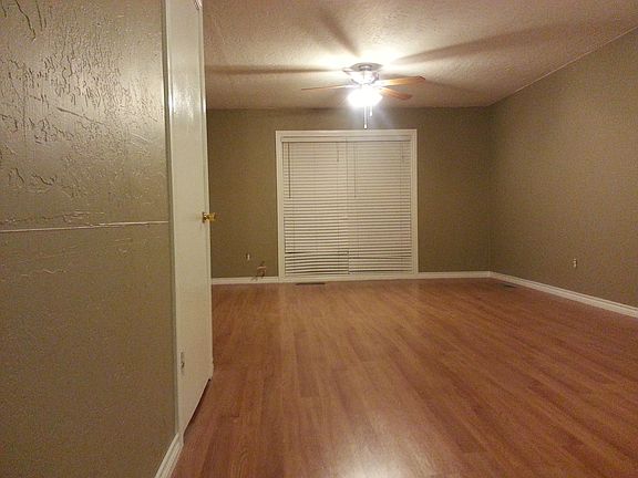 4th image of 2613 NW Pollard Ave
