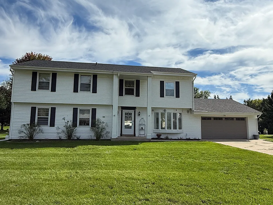 903 Hancock Ct #901