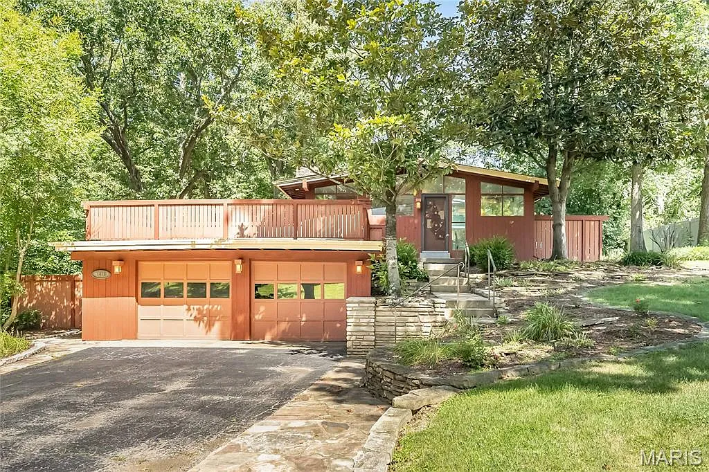 1418 Shands Ct photo 1