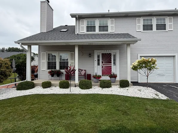 12804 S Paulina St, Calumet Park, IL 60827
