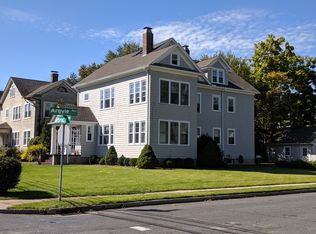 154 Brace Rd APT 3, West Hartford, CT 06107