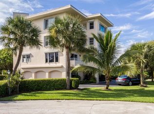 1715 Ocean Dr, Vero Beach, FL 32963