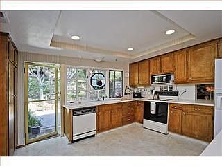 5th image of 1264 Laurel Hill Dr