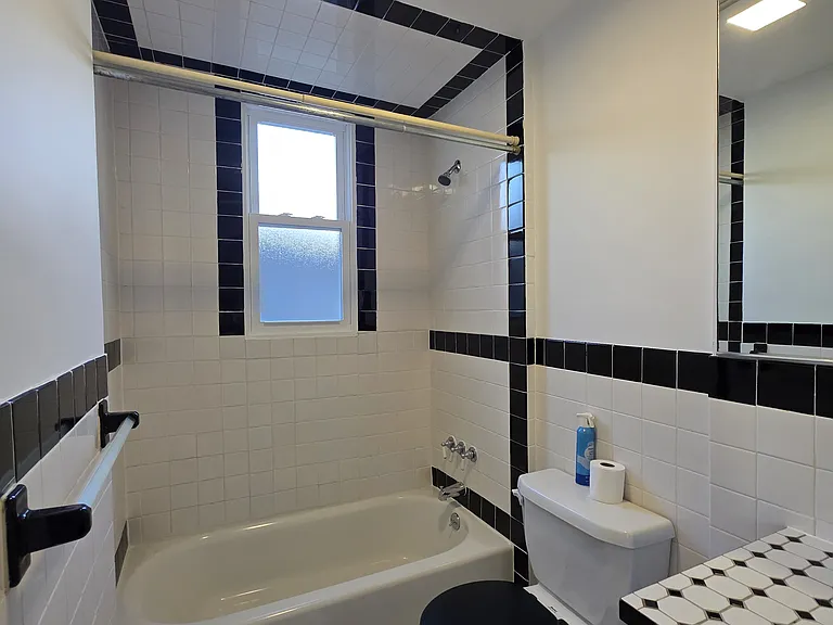 218 Seaview Ave #2F — Photo 4