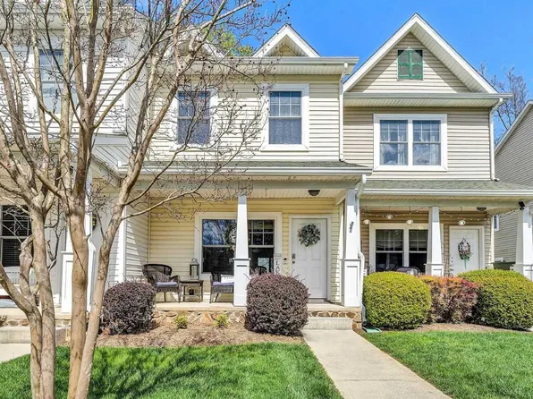 230 Mountain Cove Dr Unit 8, Hardy, VA 24101